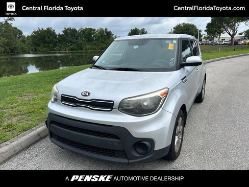 Used 2017 Kia Soul FWD image 1