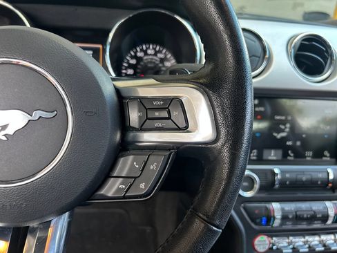 Used 2016 Ford Mustang GT Premium w/ Equipment Group 401A RWD image 20