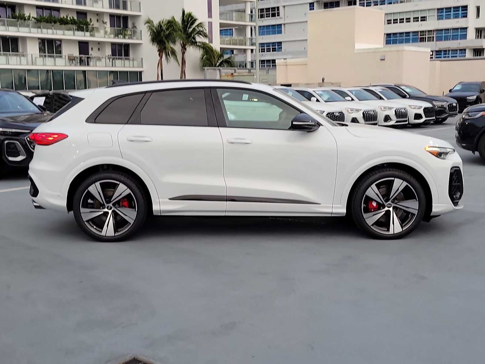 New 2026 Audi SQ5 Premium Plus AWD/4WD image 7