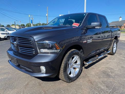 Used 2015 RAM 1500 Sport w/ Sport Premium Group AWD/4WD image 7