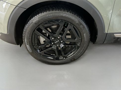 Used 2023 Kia Telluride EX X-Line image 34