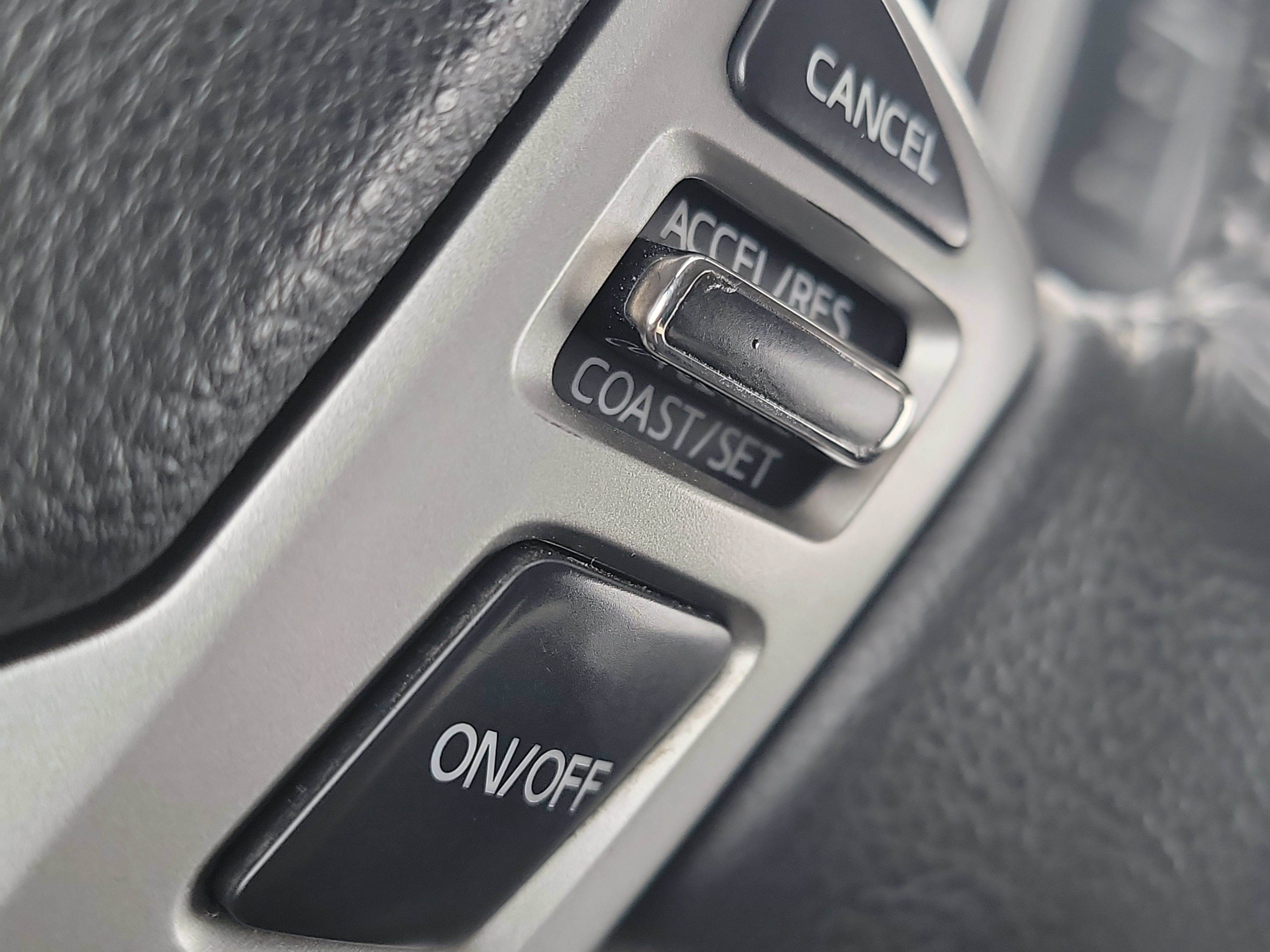 Used 2019 Nissan Titan SV w/ SV Convenience Package AWD/4WD image 33