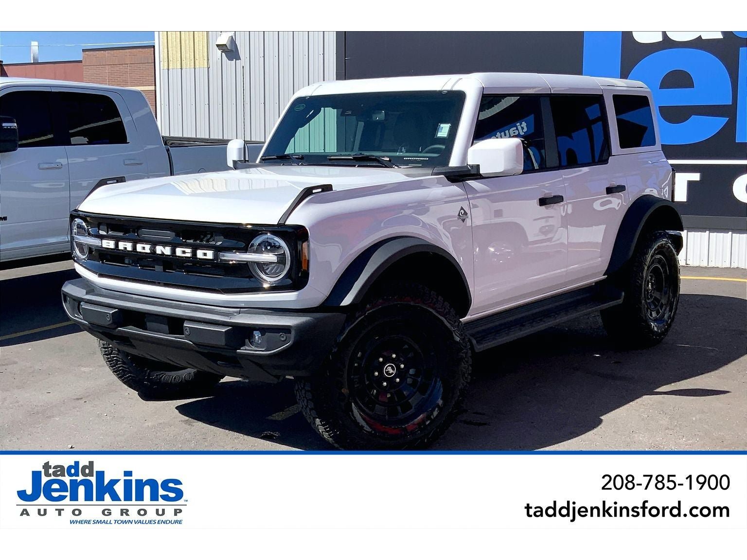 New 2026 Ford Bronco Outer Banks w/ Sasquatch Package AWD/4WD image 15