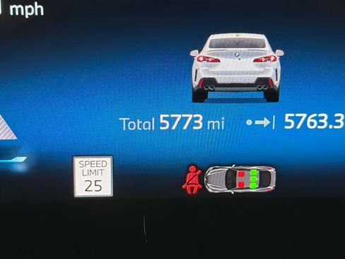 Used 2025 BMW M235i xDrive w/ Technology Package image 24