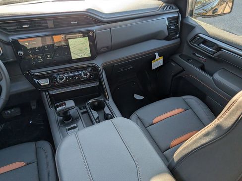 New 2026 GMC Sierra 1500 AT4 w/ AT4 Premium Package image 39