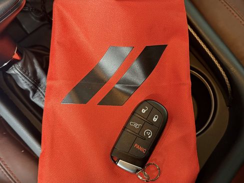 Used 2025 Dodge Durango GT image 22