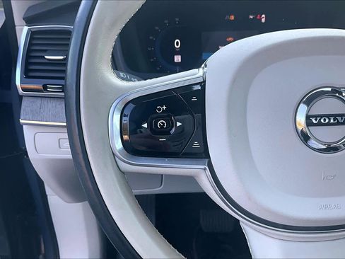Used 2023 Volvo XC90 T8 Plus image 21