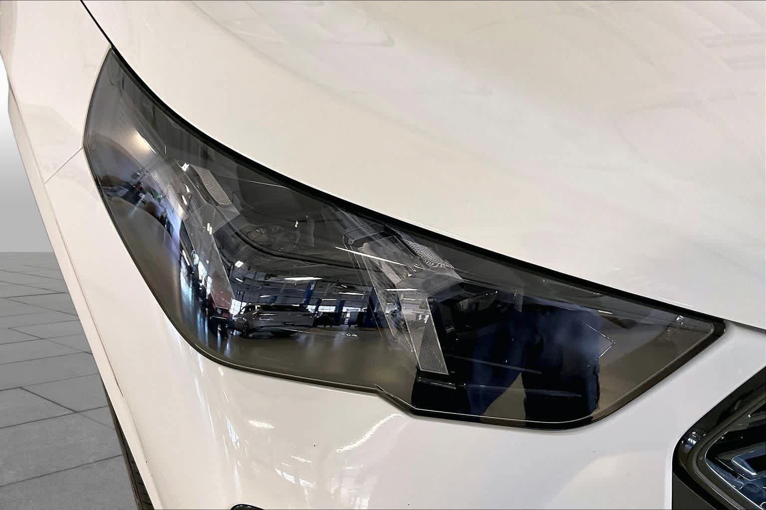 Used 2026 BMW X2 M35i AWD/4WD image 25