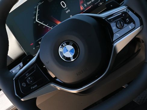 New 2026 BMW 530i RWD image 22