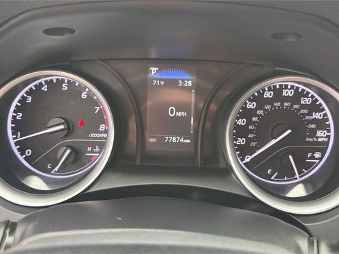 Used 2021 Toyota Camry LE FWD image 15
