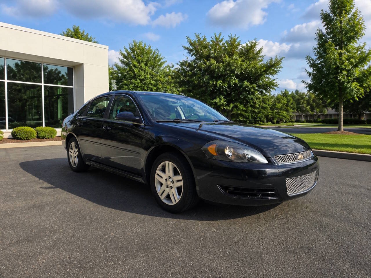 Used 2012 Chevrolet Impala LT w/ LT Sunroof Package FWD image 1