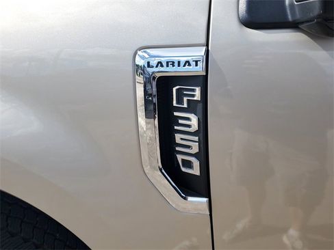 Used 2017 Ford F350 Lariat w/ Lariat Ultimate Package image 8