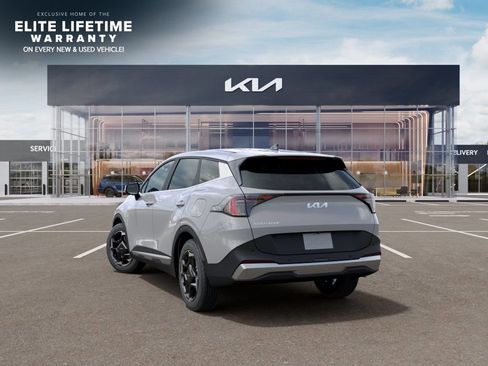 New 2026 Kia Sportage EX FWD image 5