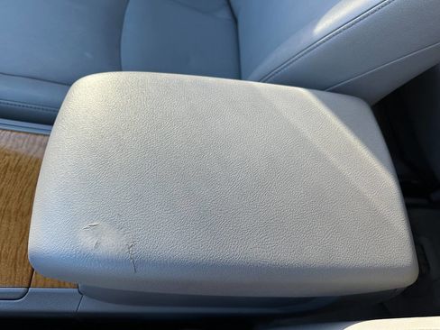 Used 2010 Toyota Highlander Limited image 61