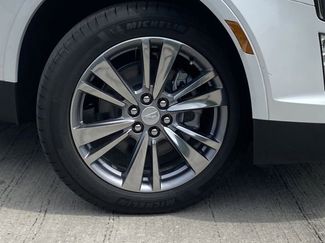 New 2025 Cadillac XT5 Premium Luxury video 3