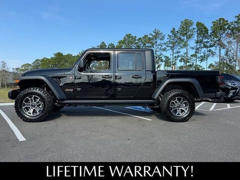 Used 2024 Jeep Gladiator Mojave w/ Safety Group image 3