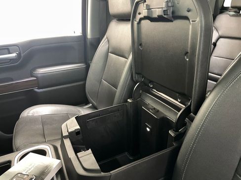 Certified 2022 GMC Sierra 1500 SLT w/ SLT Premium Package AWD/4WD image 34