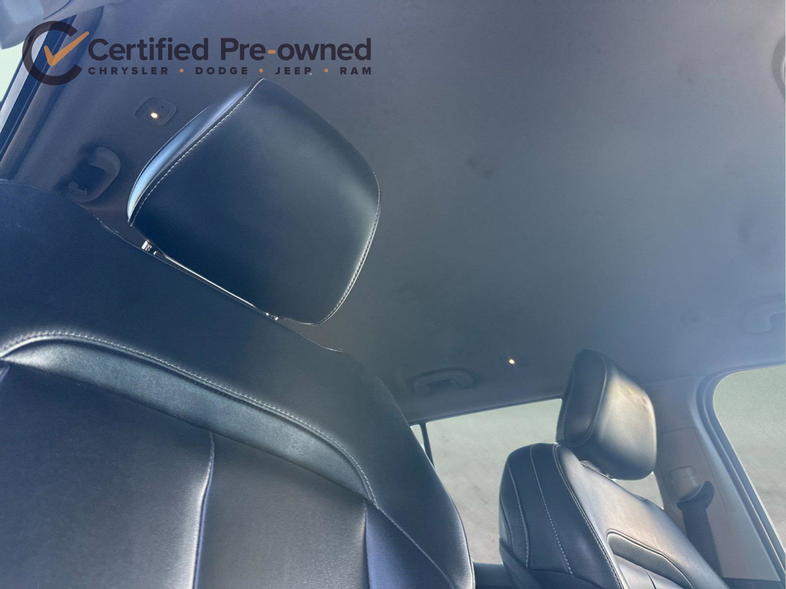 Used 2023 Jeep Grand Cherokee L Limited AWD/4WD image 18