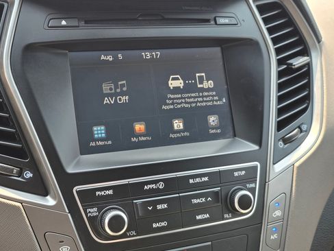 Used 2017 Hyundai Santa Fe Sport FWD image 8