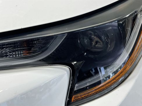 Used 2022 Toyota Corolla LE FWD image 12