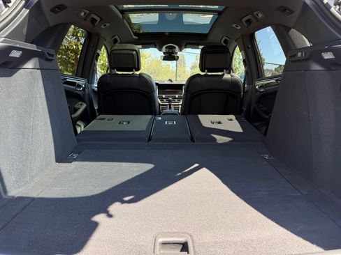 Certified 2023 Porsche Macan Turbo AWD/4WD image 36