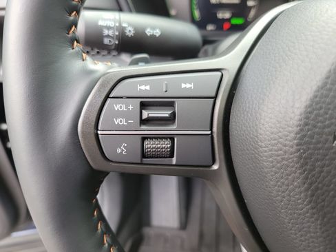 Used 2026 Honda CR-V TrailSport image 30