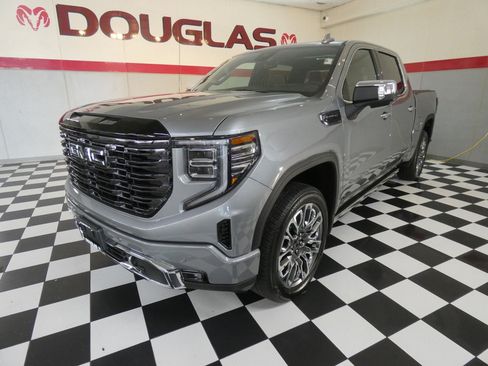 Used 2026 GMC Sierra 1500 Denali Ultimate AWD/4WD image 1