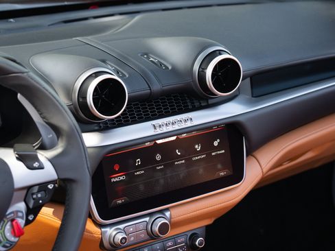 Used 2023 Ferrari Portofino M RWD image 48