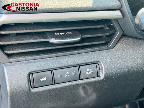 Used 2022 Nissan Altima 2.5 S image 13