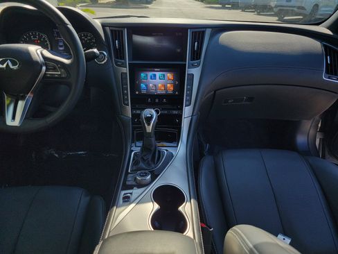 Used 2022 INFINITI Q60 3.0t Luxe w/ Cargo Package RWD image 15