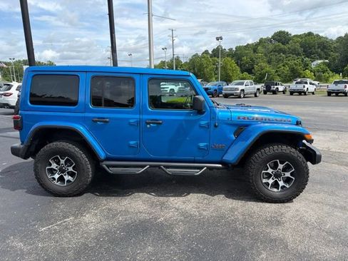 Used 2022 Jeep Wrangler Unlimited Rubicon w/ LED Lighting Group AWD/4WD image 2