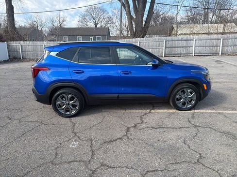 Used 2024 Kia Seltos S image 5