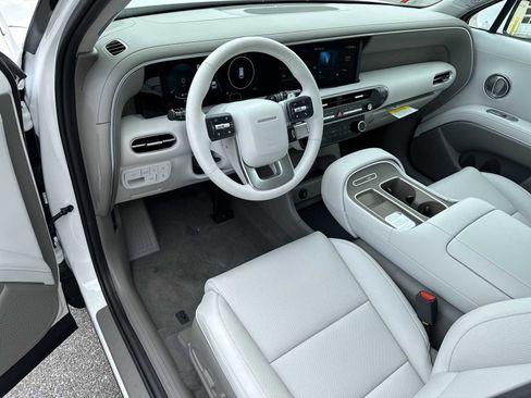 New 2026 Hyundai Palisade Limited FWD image 8