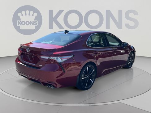 Used 2018 Toyota Camry XSE w/ Four Season Floor Mat Package FWD image 7