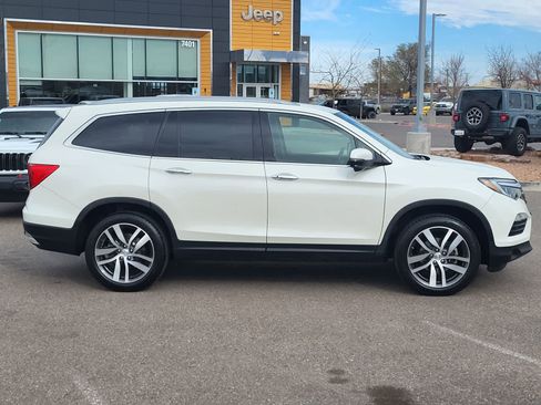 Used 2018 Honda Pilot Touring image 4