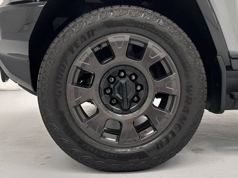 Used 2026 GMC Hummer EV 3X w/ Carbon Fiber Edition Package AWD/4WD image 9