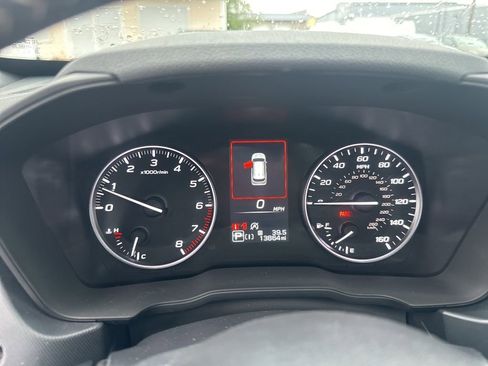 Used 2025 Subaru Forester Premium image 22