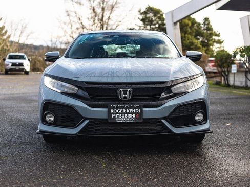 Used 2017 Honda Civic Sport Touring image 5