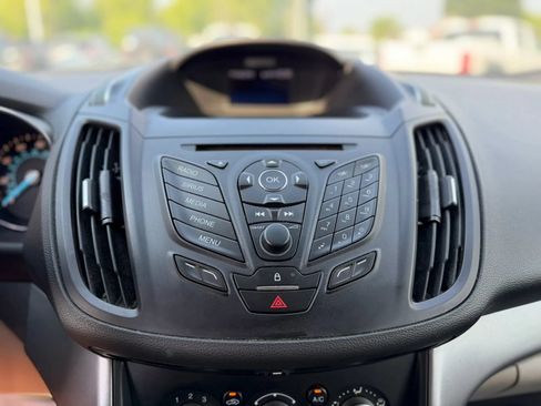 Used 2013 Ford Escape SE AWD/4WD image 16