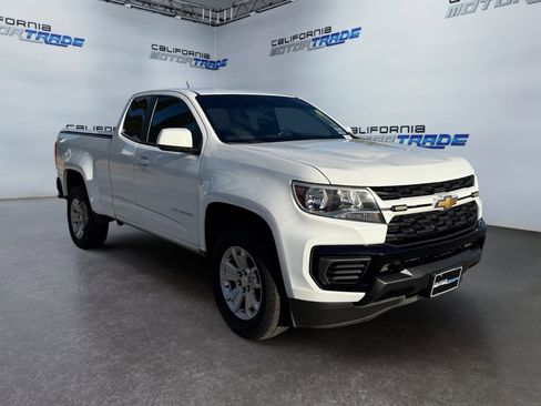 Used 2022 Chevrolet Colorado LT w/ Fleet Safety Package image 3