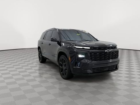 Certified 2024 Chevrolet Traverse RS w/ LPO, Floor Liner Package image 2