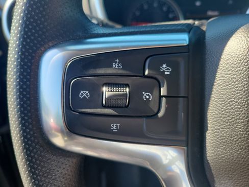 Used 2024 Chevrolet Blazer LT w/ Convenience Package FWD image 23