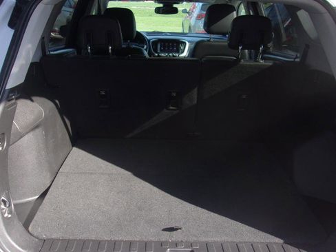 Used 2018 GMC Terrain SLT w/ Preferred Package image 8