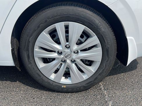 New 2025 Nissan Sentra S image 8