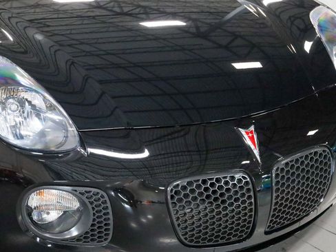 Used 2009 Pontiac Solstice GXP w/ Premium Package RWD image 31