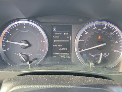 Used 2019 Toyota Highlander XLE FWD image 23