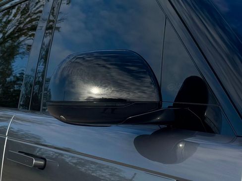 Used 2023 Land Rover Range Rover SE image 42