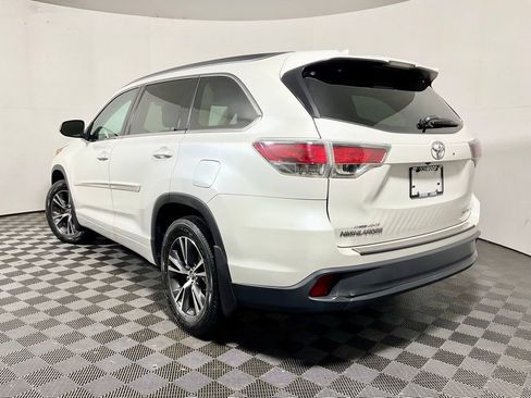 Used 2016 Toyota Highlander XLE w/ Protection Package #3 AWD/4WD image 14