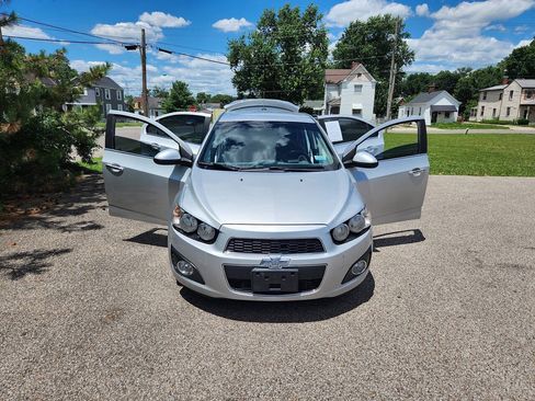 Used 2015 Chevrolet Sonic LTZ FWD image 21