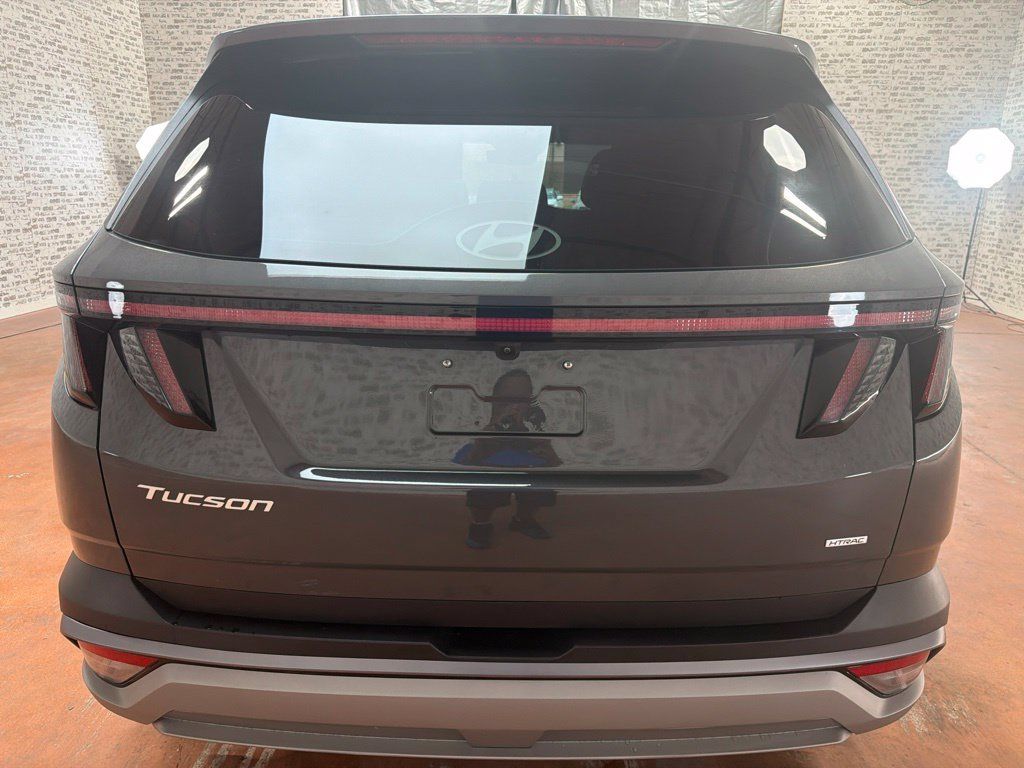 Used 2025 Hyundai Tucson SEL AWD/4WD image 6
